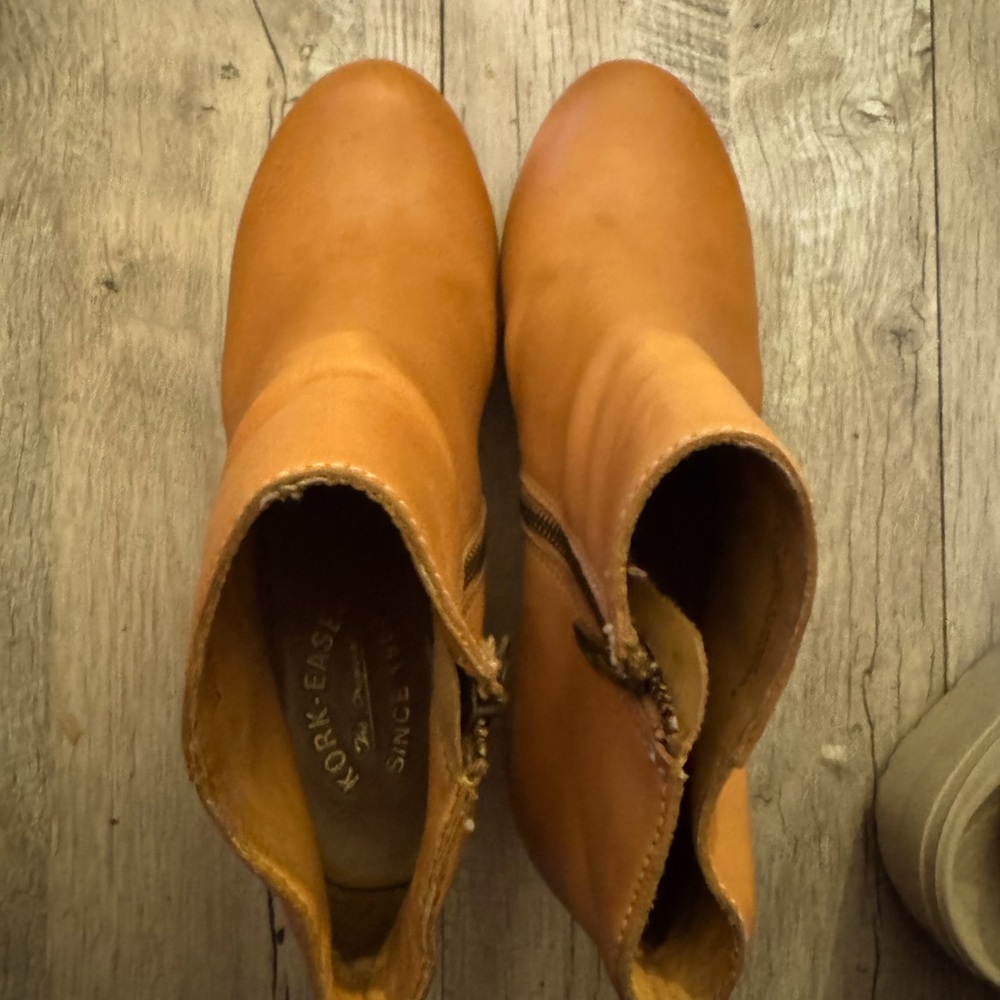 Kork-Ease Marlo platform booties in peach / natural Vachetta  leather - Picture 2 of 7